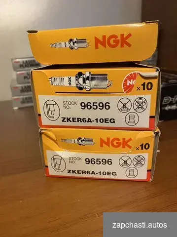 Купить Оригинальные свечи NGK 96596