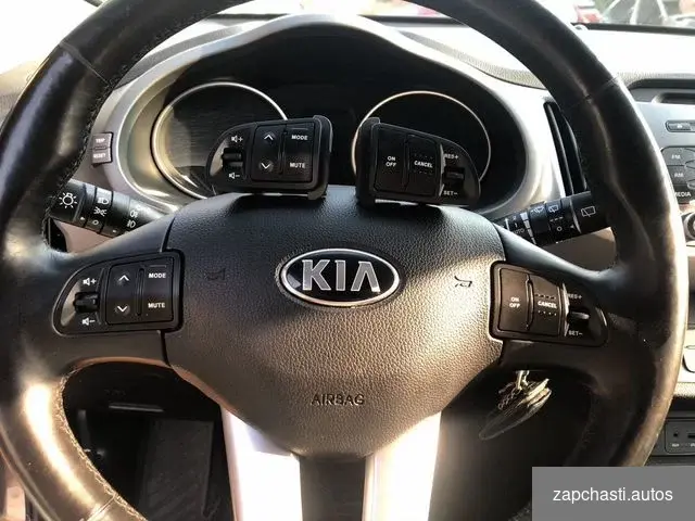 Кнопки руля Kia sportage 3 #2 купить