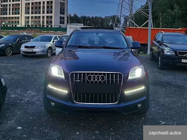 Купить Ходовые огни Audi Q7 4L + поворотники - Новые