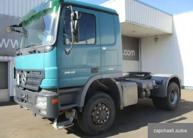 Купить Pазбираем грузовик Mercedes-Benz Actros mpii 2002