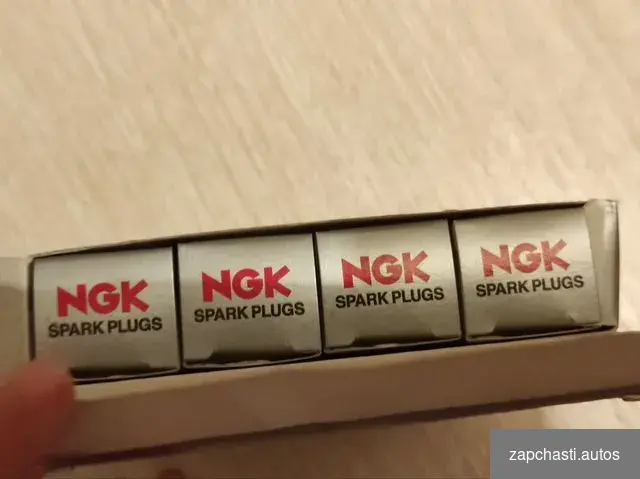 Купить NGK 7960