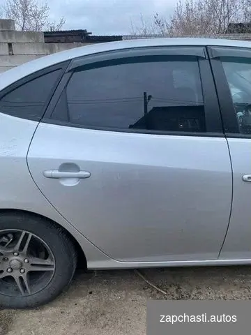 Двepь Нyundаi elantra 4