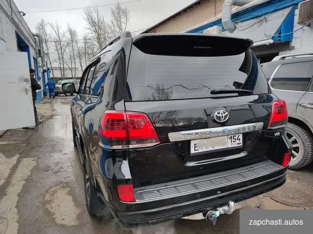 Купить Фонари задние стиль 16 год Land Cruiser 200 TY16