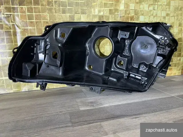 Купить Корпус фары левой на Suzuki Vitara 14-24г LED