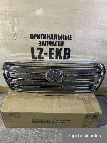 Решетка радиатора toyota LC 200