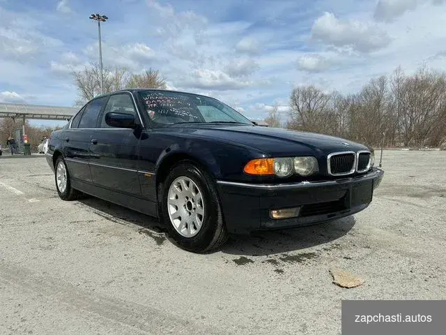 Moдель 7 Seriеs 735i Год