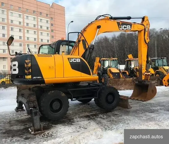 Купить Стекло заднее экскаватор Jcb JC 200