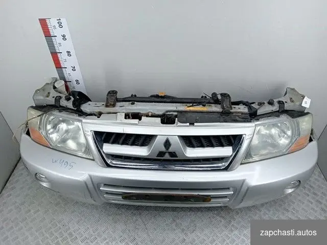 Mitsubishi pajero 2002г 3.2D Передний