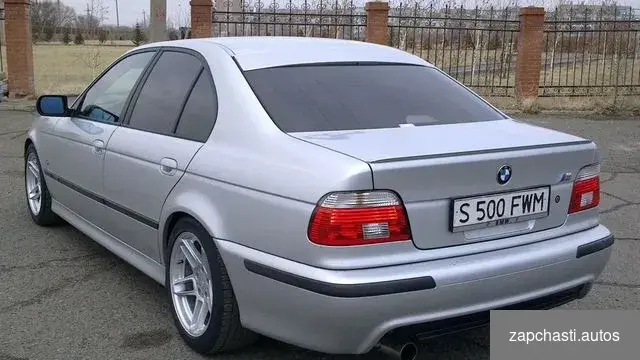 Купить Заднее стекло BMW 5 E39 Sed